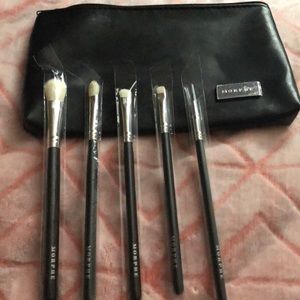 Morphe selective makeup brushes with Morphe bag